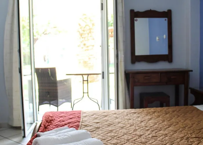 Xristina Studios Vasiliki (Lefkada)