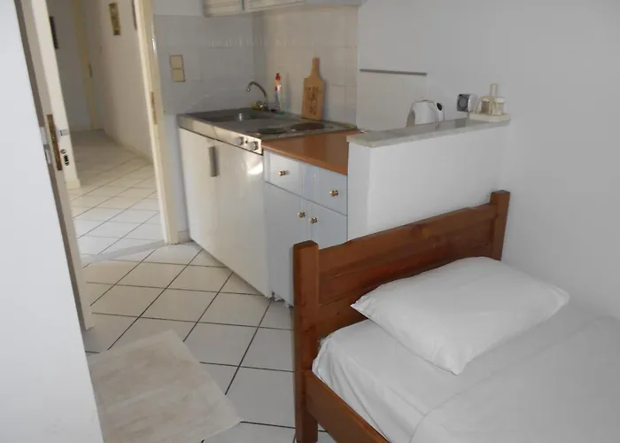 Apartment Xristina Studios *